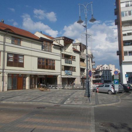 Отель Retron Szinva-Lux Мишкольц Экстерьер фото